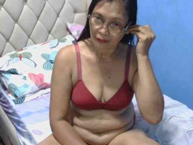 hOtGranny4u hOtGranny4u