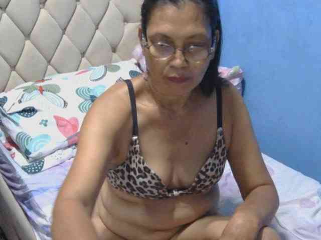 hOtGranny4u webcam