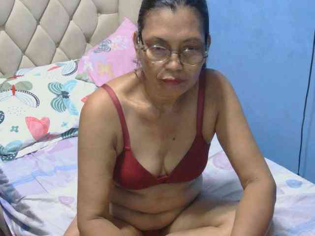 hOtGranny4u webcam