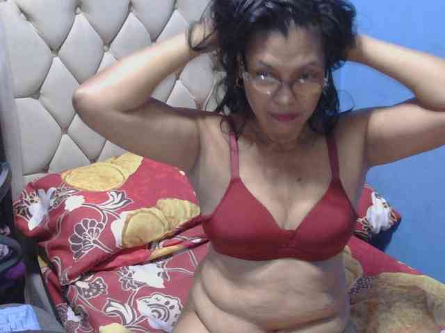 hOtGranny4u webcam