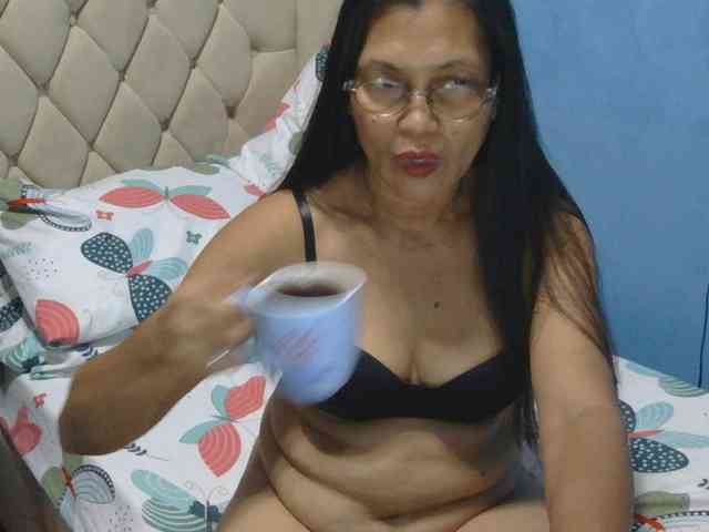 hOtGranny4u