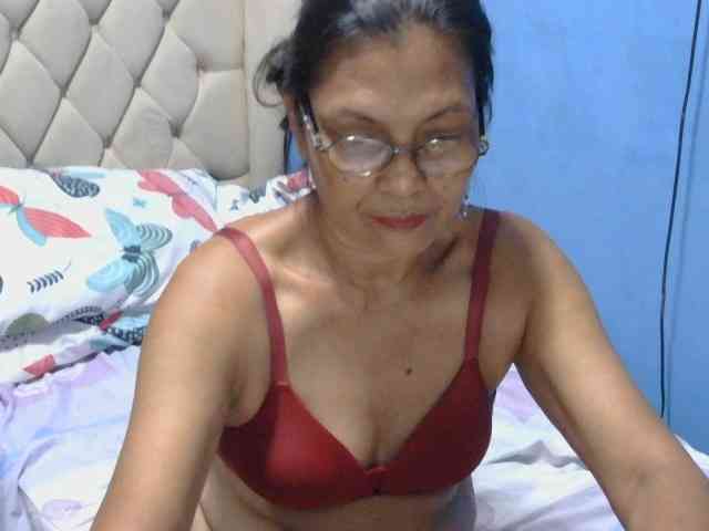 hOtGranny4u