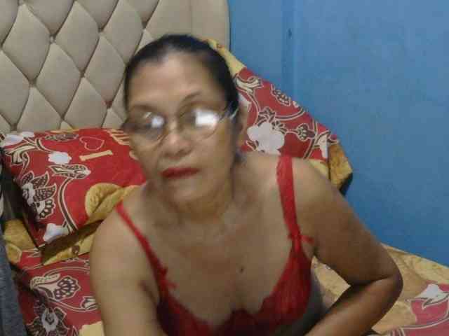 hOtGranny4u hOtGranny4u