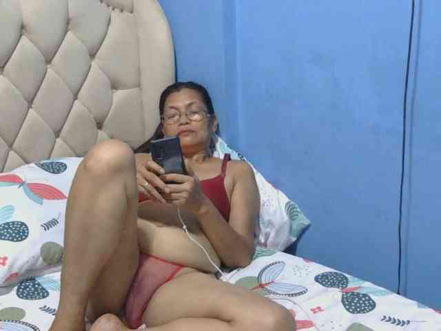 hOtGranny4u