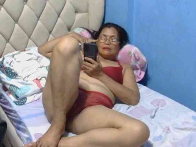 hOtGranny4u