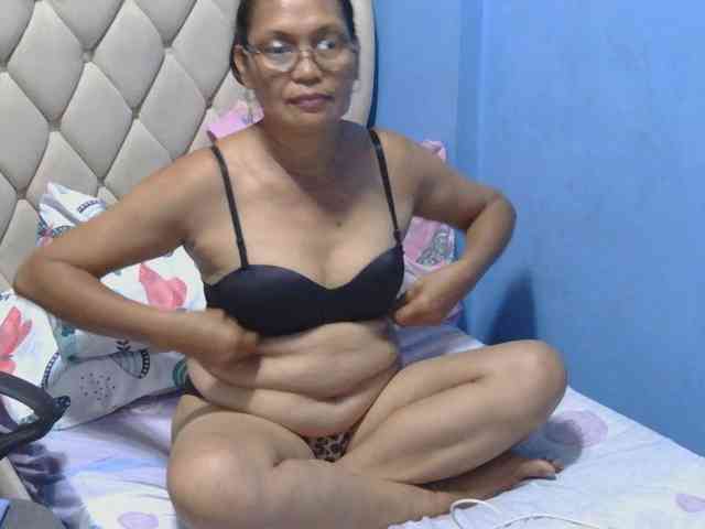 hOtGranny4u webcam