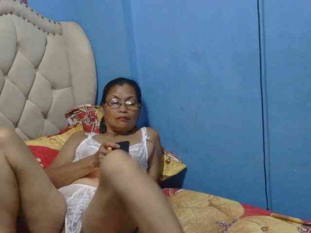 hOtGranny4u webcam