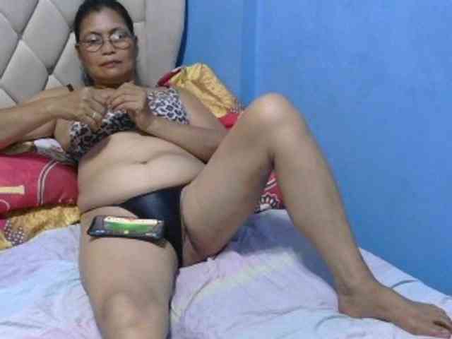 hOtGranny4u