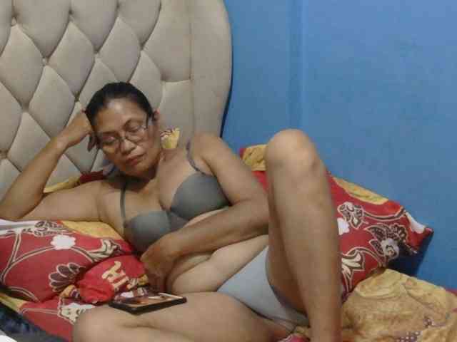 HOtGranny4u