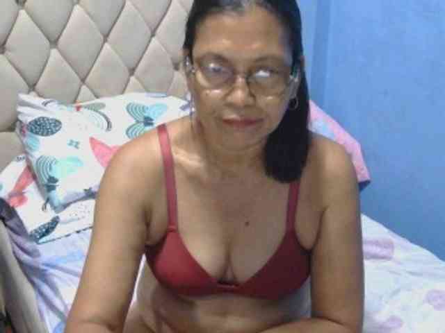 hOtGranny4u webcam