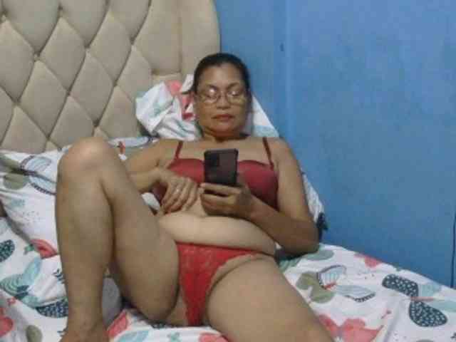 hOtGranny4u hOtGranny4u