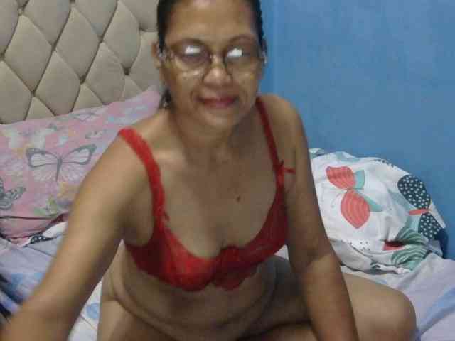 hOtGranny4u webcam