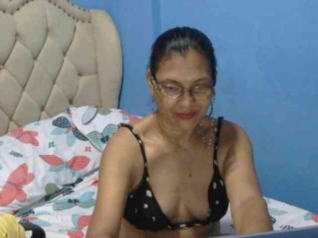 hOtGranny4u