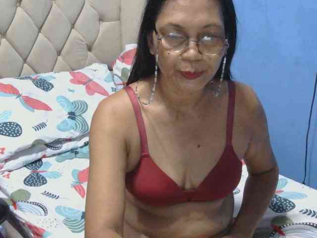 hOtGranny4u webcam