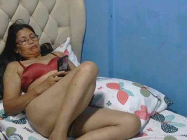 hOtGranny4u