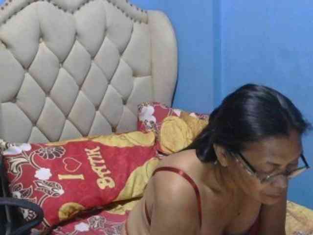 hOtGranny4u webcam