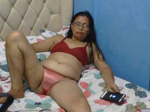 hOtGranny4u