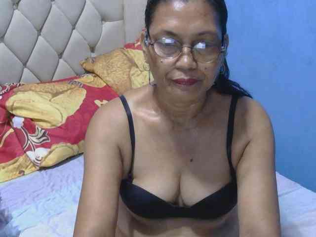 hOtGranny4u