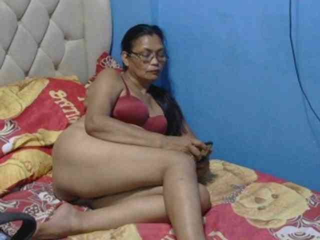 hOtGranny4u
