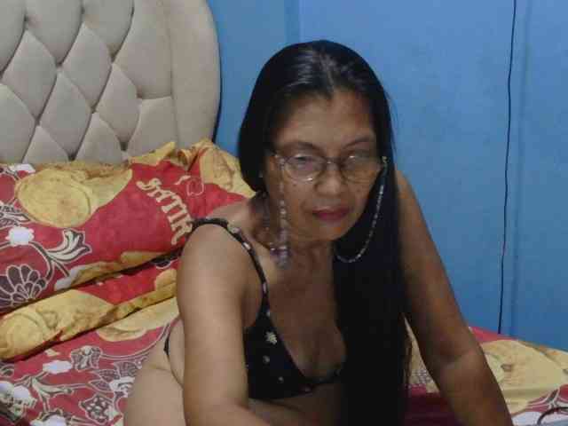 hOtGranny4u
