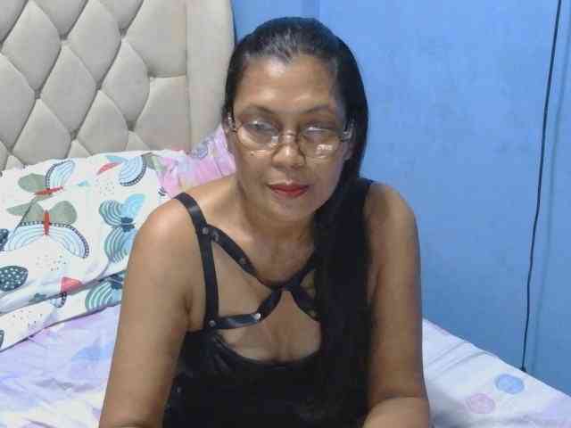hOtGranny4u webcam