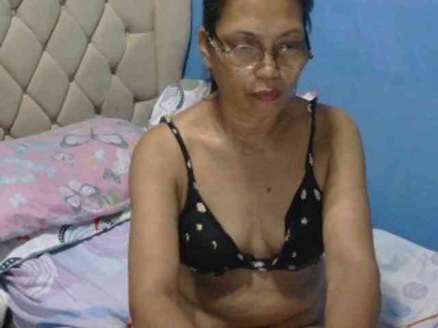 hOtGranny4u webcam