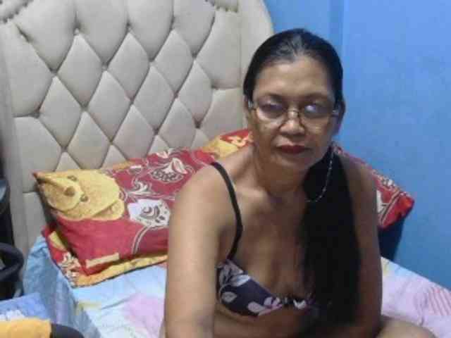 hOtGranny4u webcam