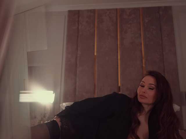 MilaDYstarlig's BongaCams show and profile