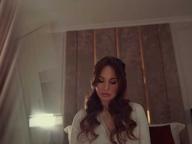 MilaDYstarlig's BongaCams show and profile