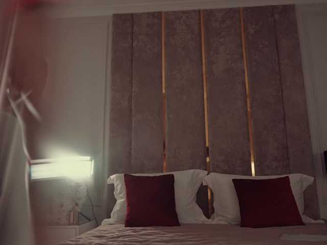 MilaDYstarlig's BongaCams show and profile