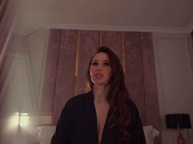 MilaDYstarlig's BongaCams show and profile