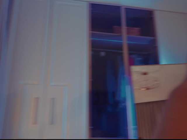 MilaDYstarlig live cam on BongaCams