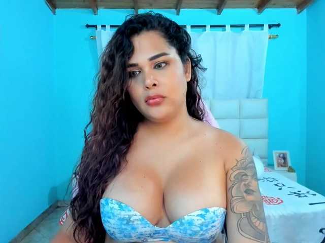 shadiaorozco live cam on BongaCams