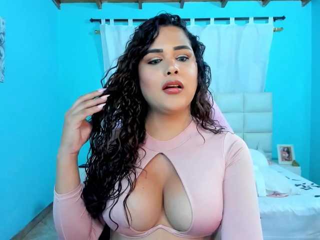 shadiaorozco live cam on BongaCams