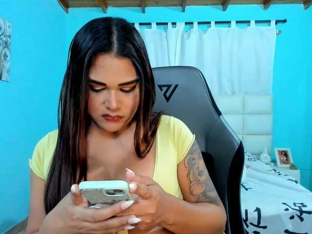 shadiaorozco live webcam show