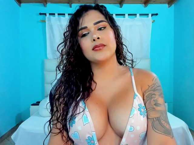 shadiaorozco live cam on BongaCams