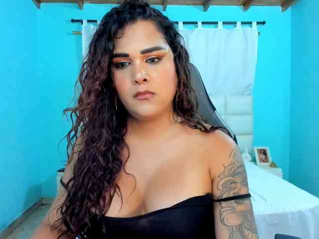 shadiaorozco webcam