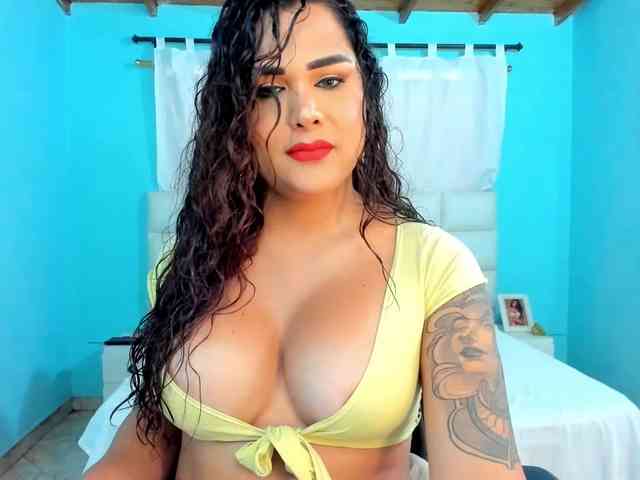 shadiaorozco webcam
