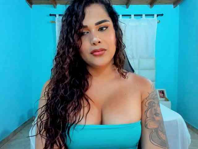 Modelo: shadiaorozco
