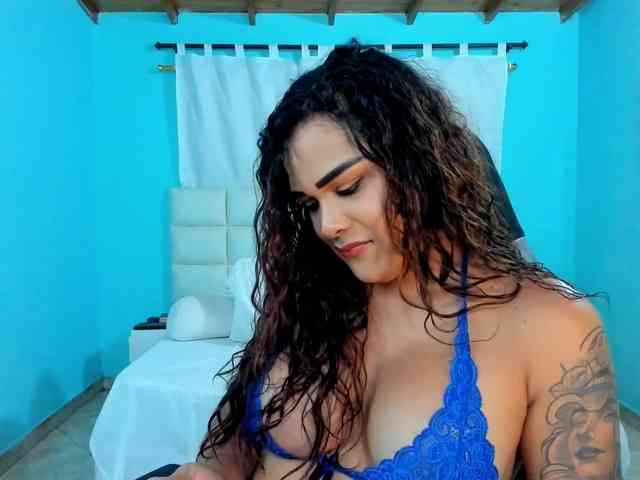 Modelo: shadiaorozco
