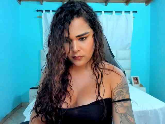Modelo: shadiaorozco