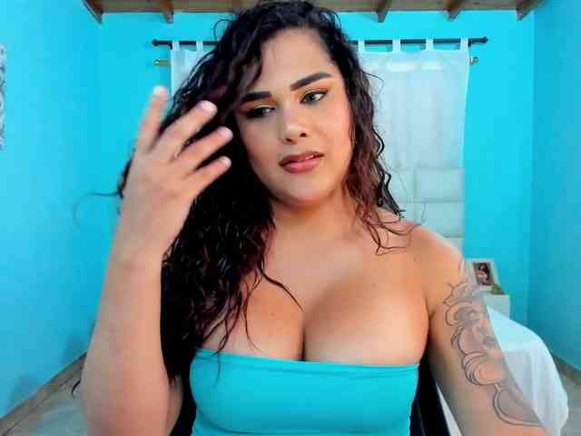 shadiaorozco webcam