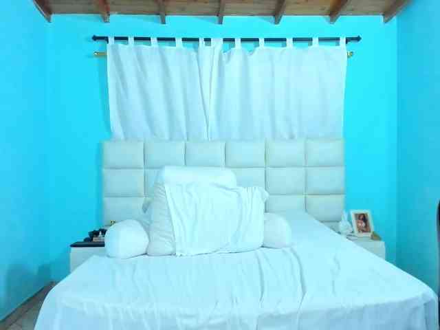 shadiaorozco webcam