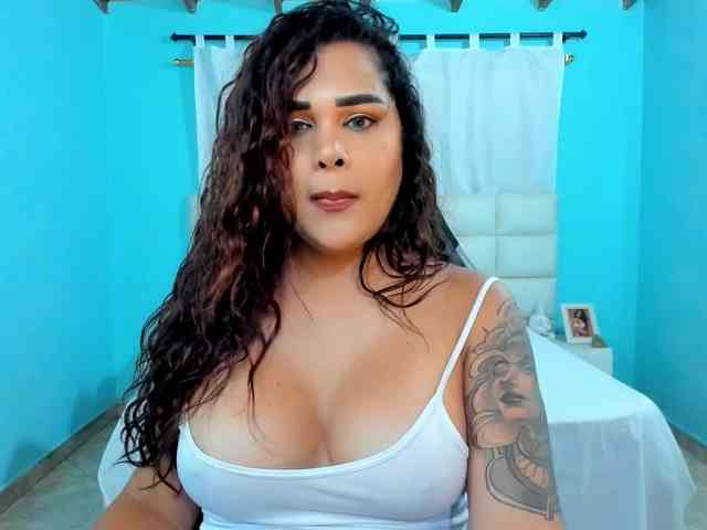 Modelo: shadiaorozco