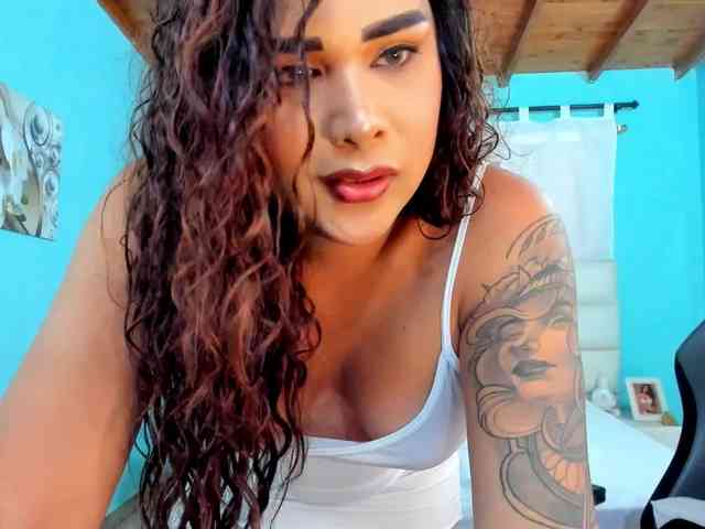 Modelo: shadiaorozco