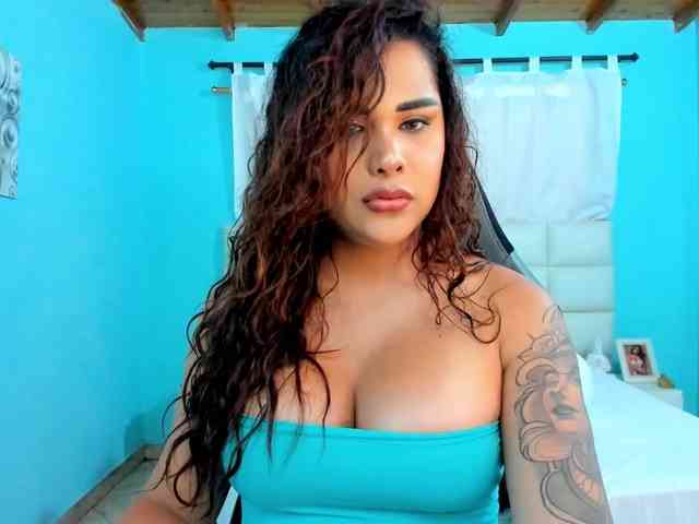 Modelo: shadiaorozco