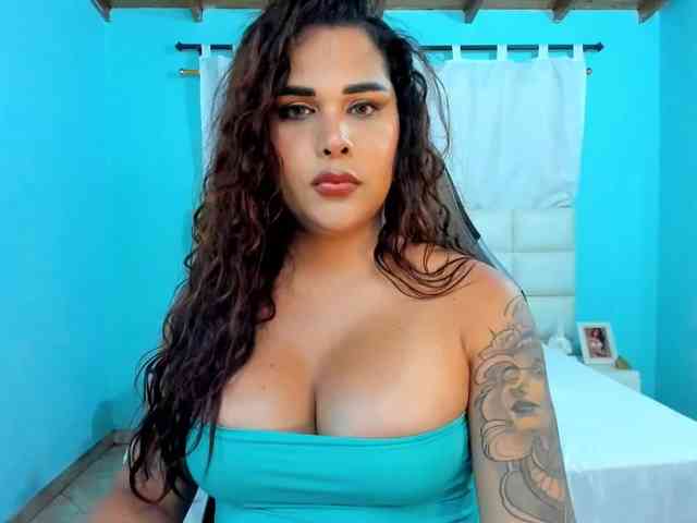 shadiaorozco webcam