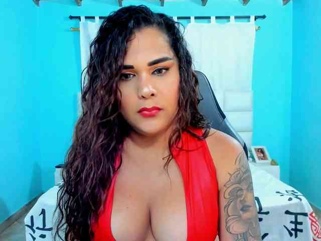 Modelo: shadiaorozco