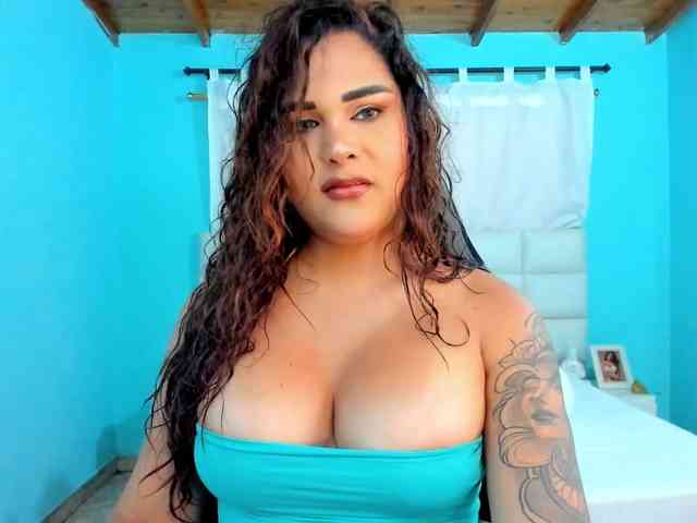 shadiaorozco webcam
