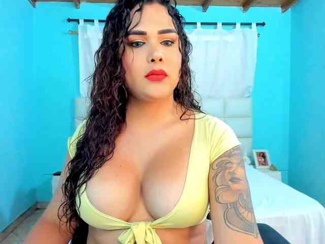 shadiaorozco webcam